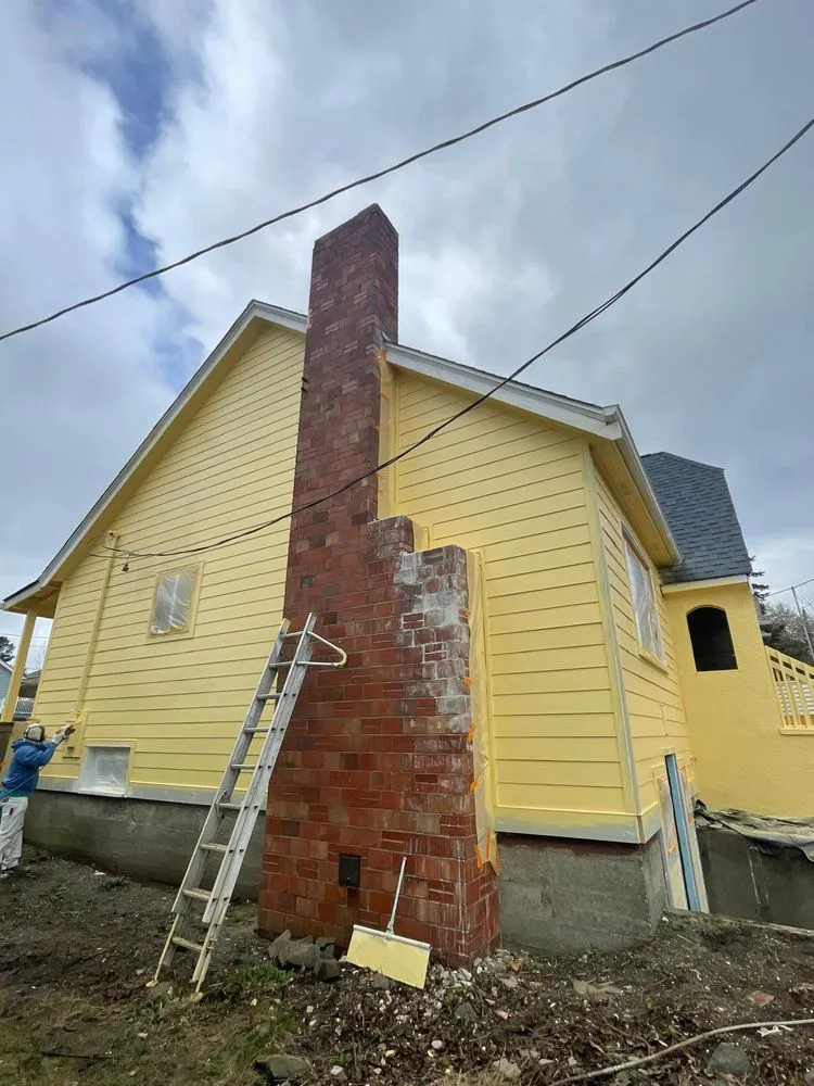 Slide of Hernandez Roofing and Construction