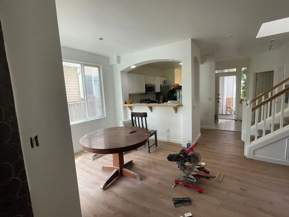 Slide of Hernandez Roofing and Construction