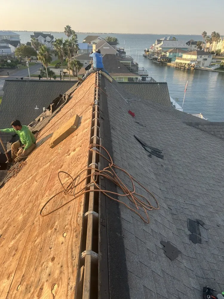 Slide of Hernandez Roofing And Restoration