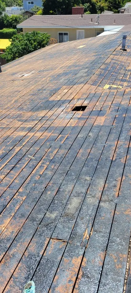 Slide of Hernandez Roofing, Demolition