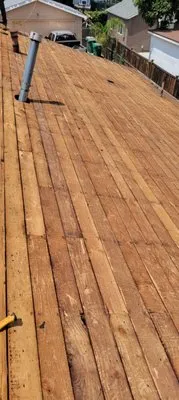 Hernandez Roofing, Demolition Logo