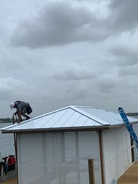 Slide of Hernandez Roofing