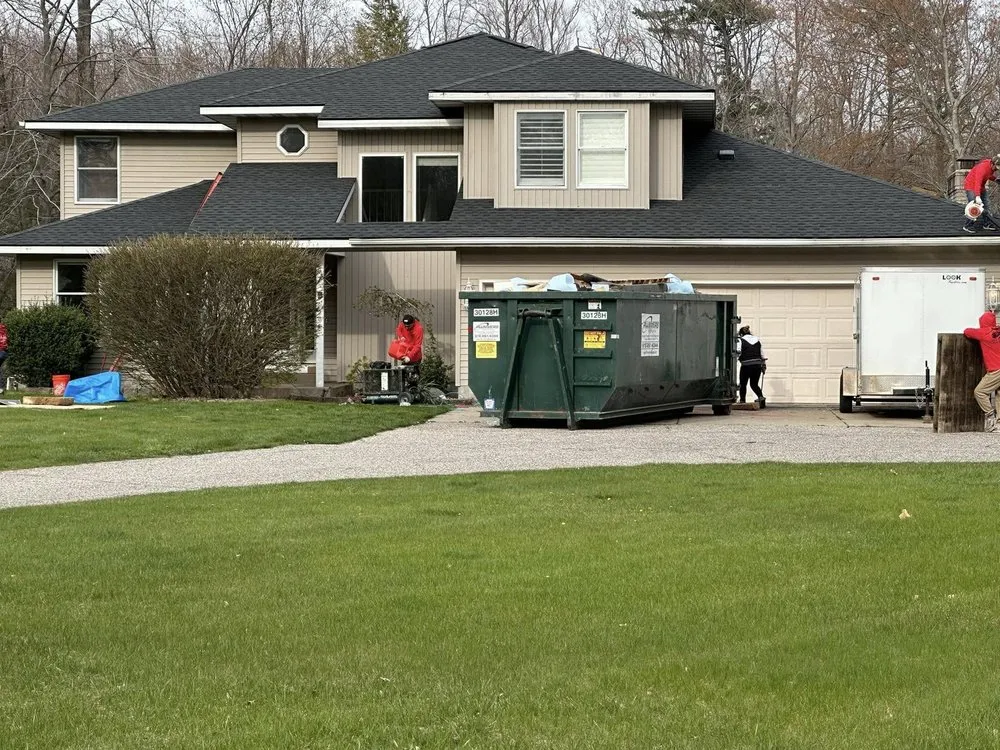 Slide of Hernandez Roofing