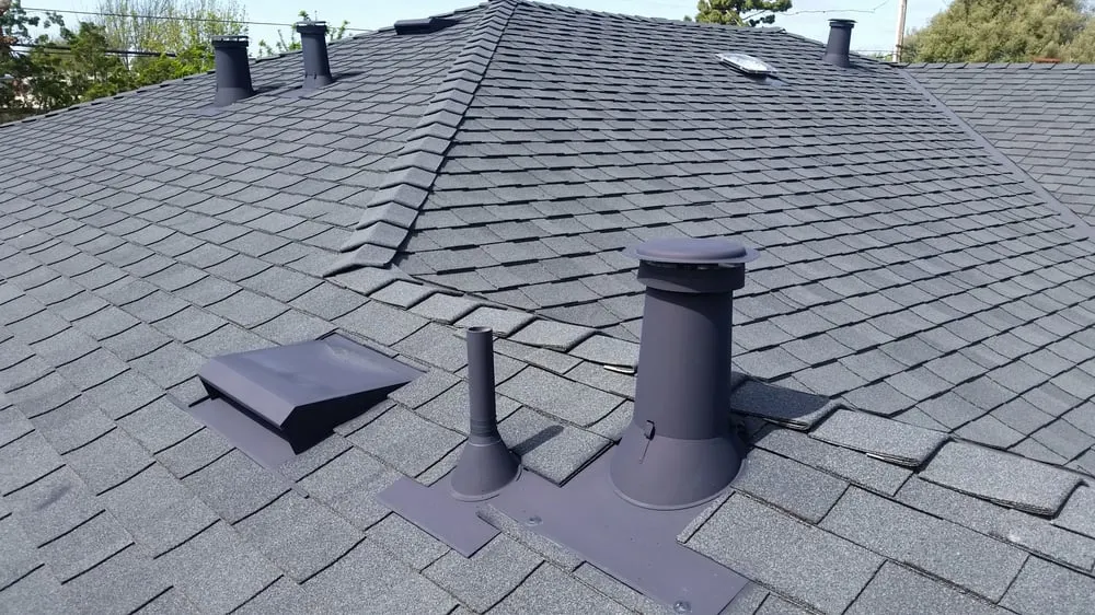 Slide of Hernandez Roofing