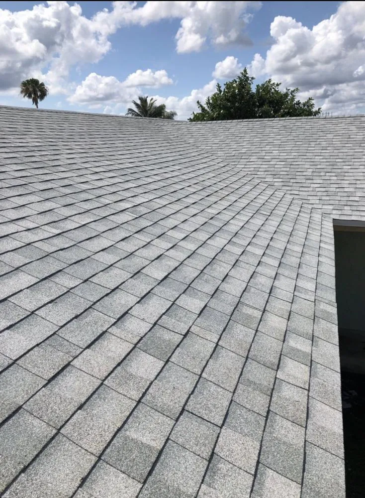 Slide of Hernandez Roofing