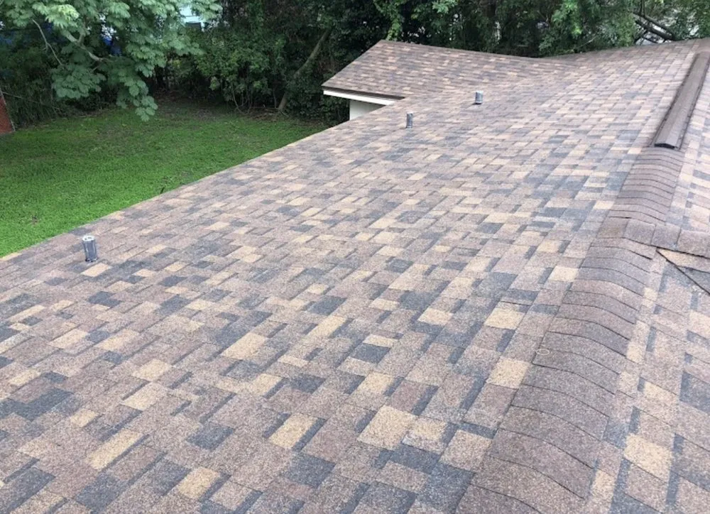 Slide of Hernandez Roofing