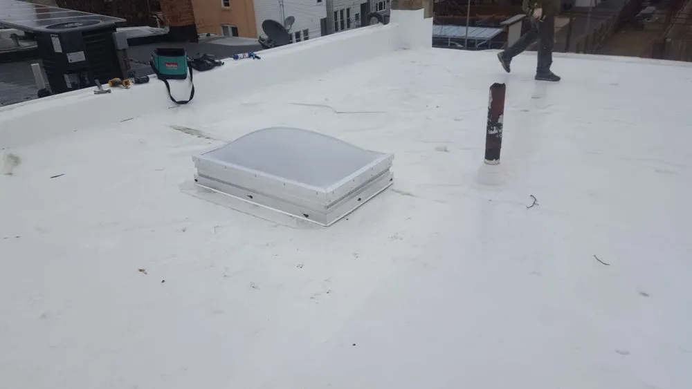 Slide of Hernandez Roofing