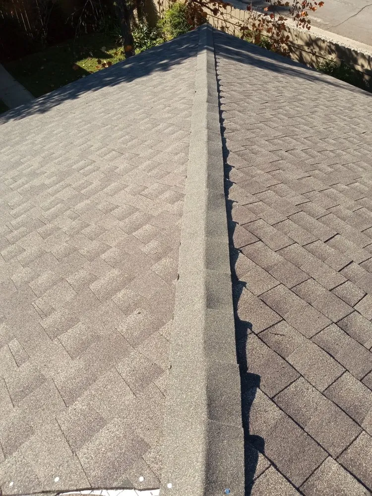 Slide of Hernandez Roofing