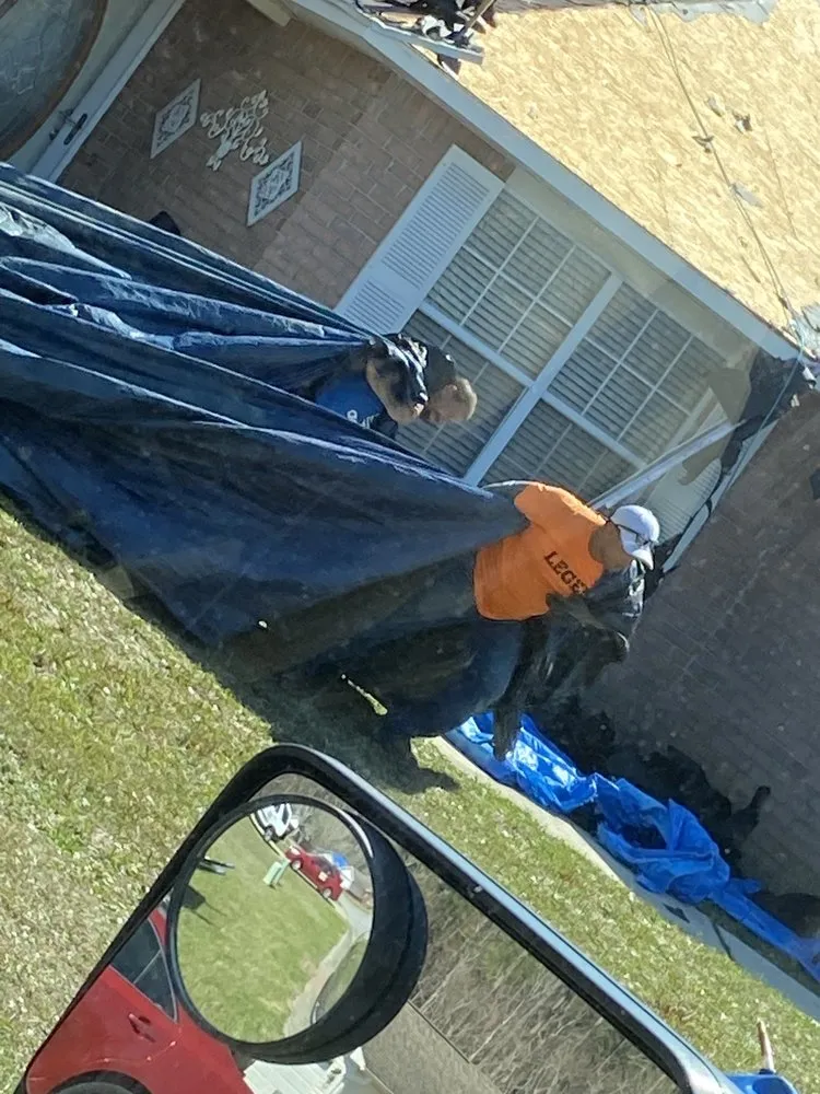 Slide of Hernandez Roofing