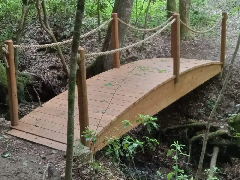 Slide of Hernández Construction