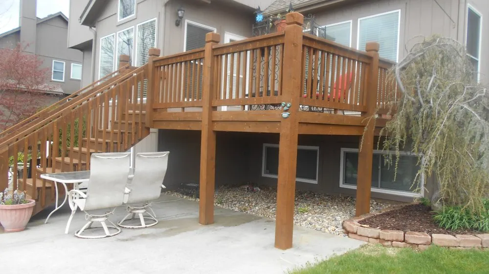 Slide of Herntro Roofing