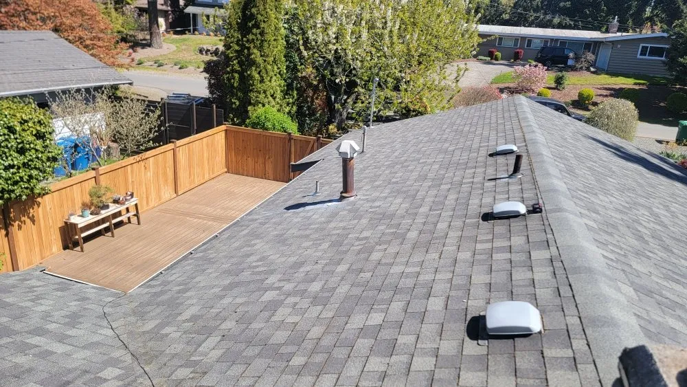 Slide of Hero Window & Gutter Cleaning