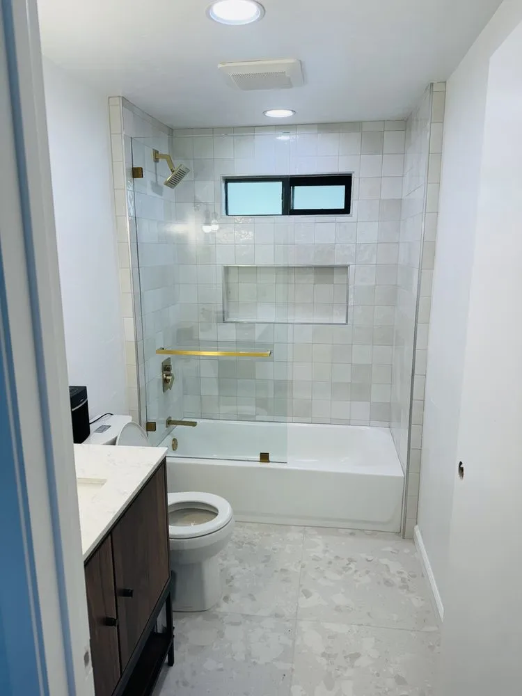 Slide of Herrera Home Services