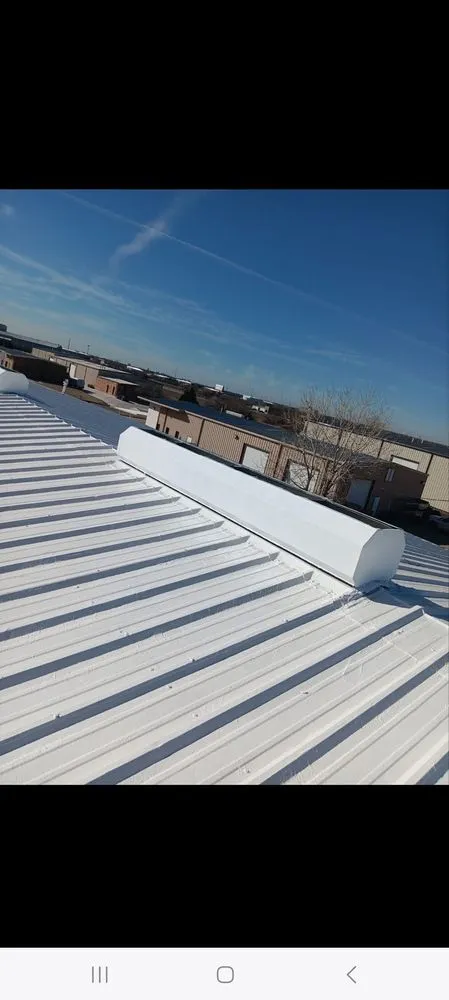 Slide of Herreras Roofing