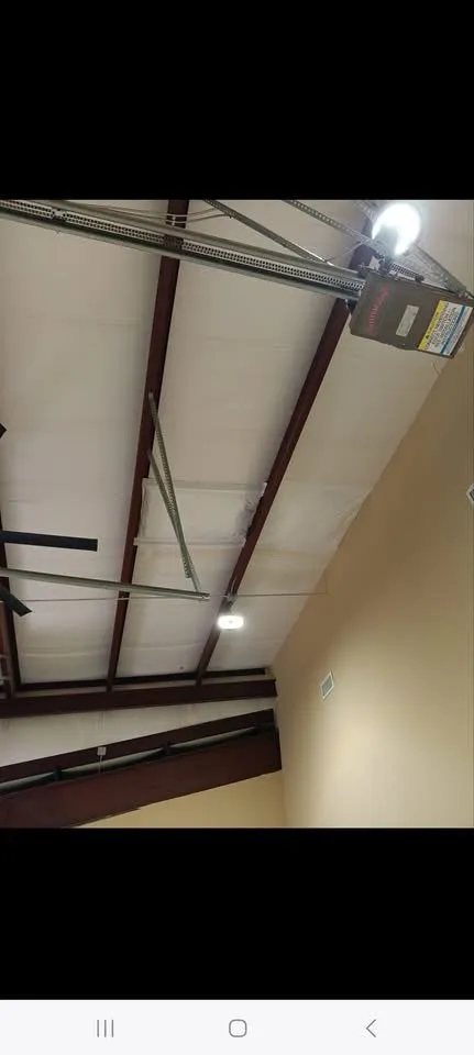 Slide of Herreras Roofing