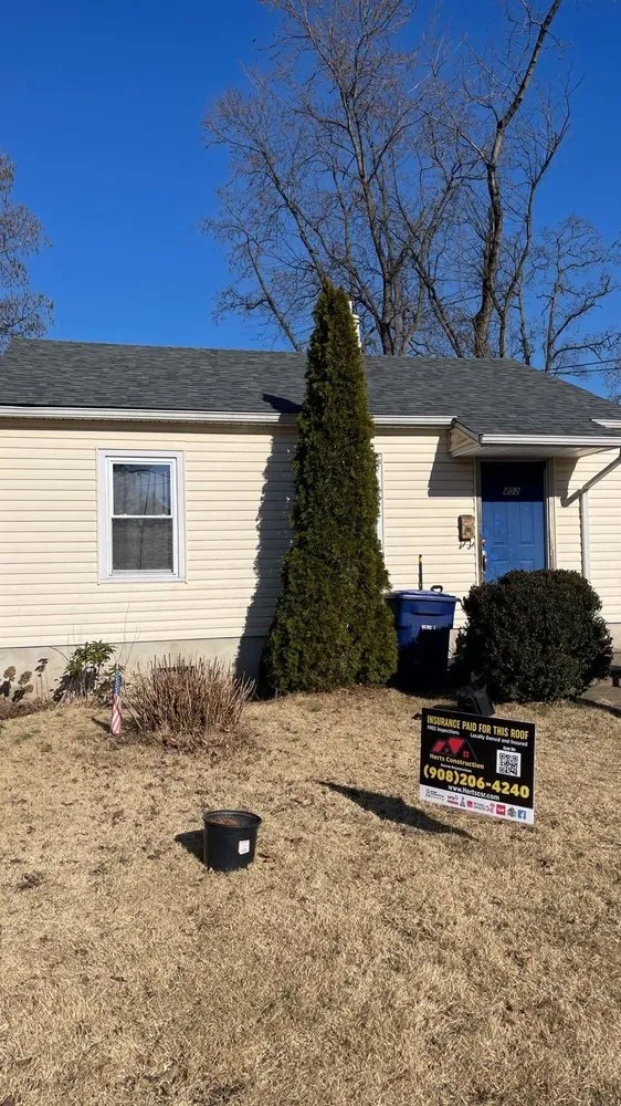 Slide of Herts Roofing & Construction