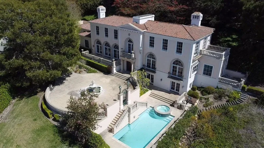 Slide of Hexagon Roofing Inc.