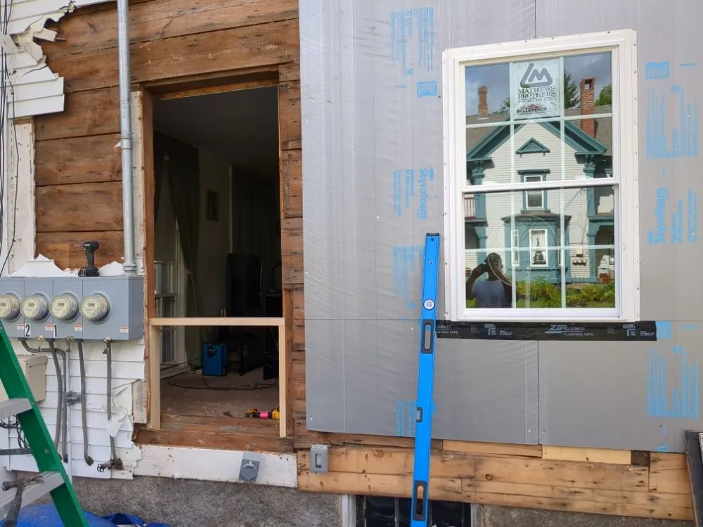 Slide of HFW Construction