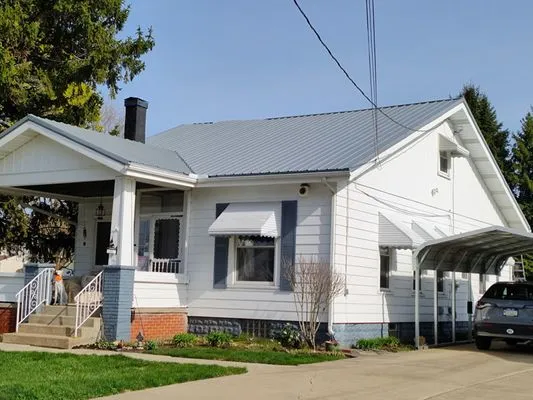 HG Construction Logo