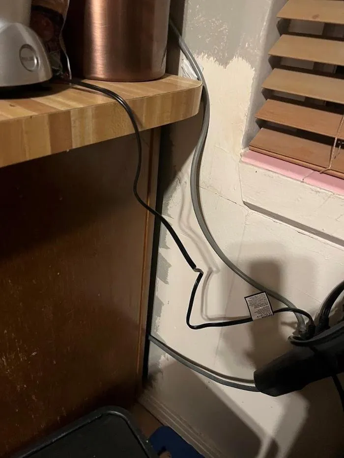 Slide of HG Contractors