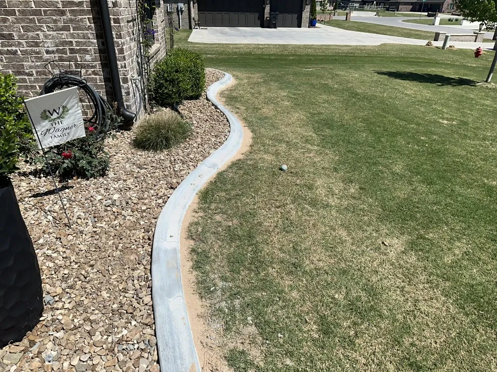 Slide of HG11 Roofing & Construction