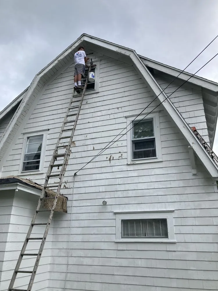 Slide of H&H Bros Construction