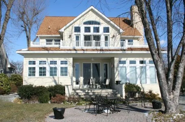 Slide of H&H Builders