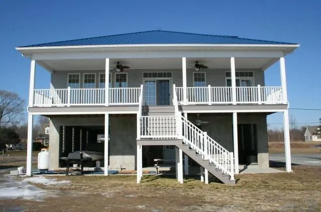 Slide of H&H Builders