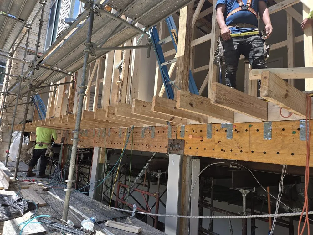 Slide of H&H Crew Contractor’s