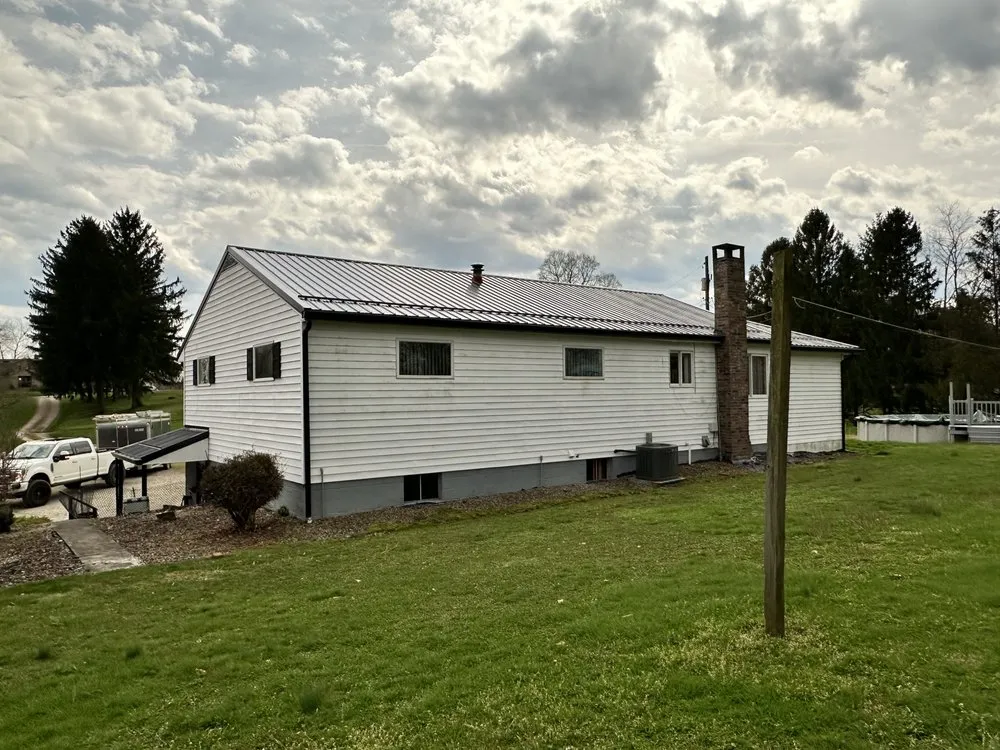 Slide of H&H Metal Services