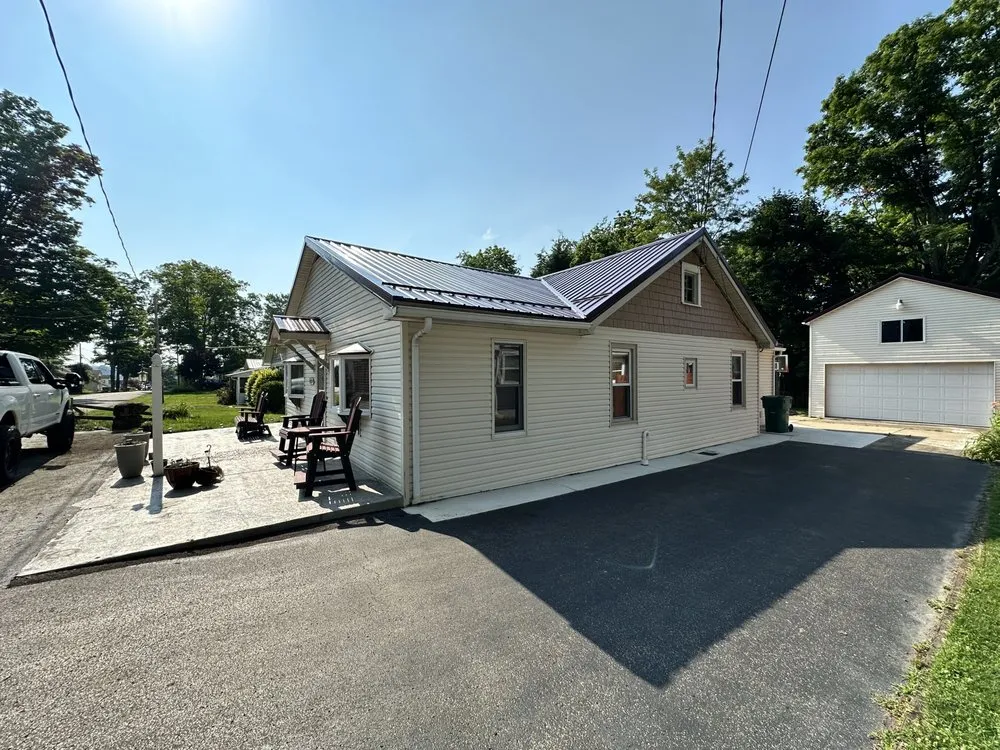 Slide of H&H Metal Services