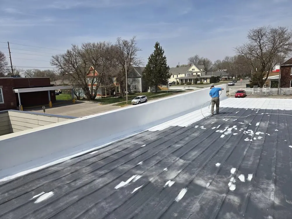 Slide of H&H Roofing