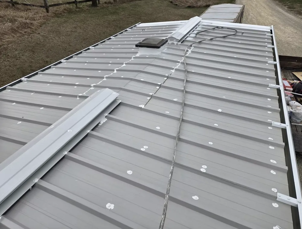 Slide of H&H Roofing