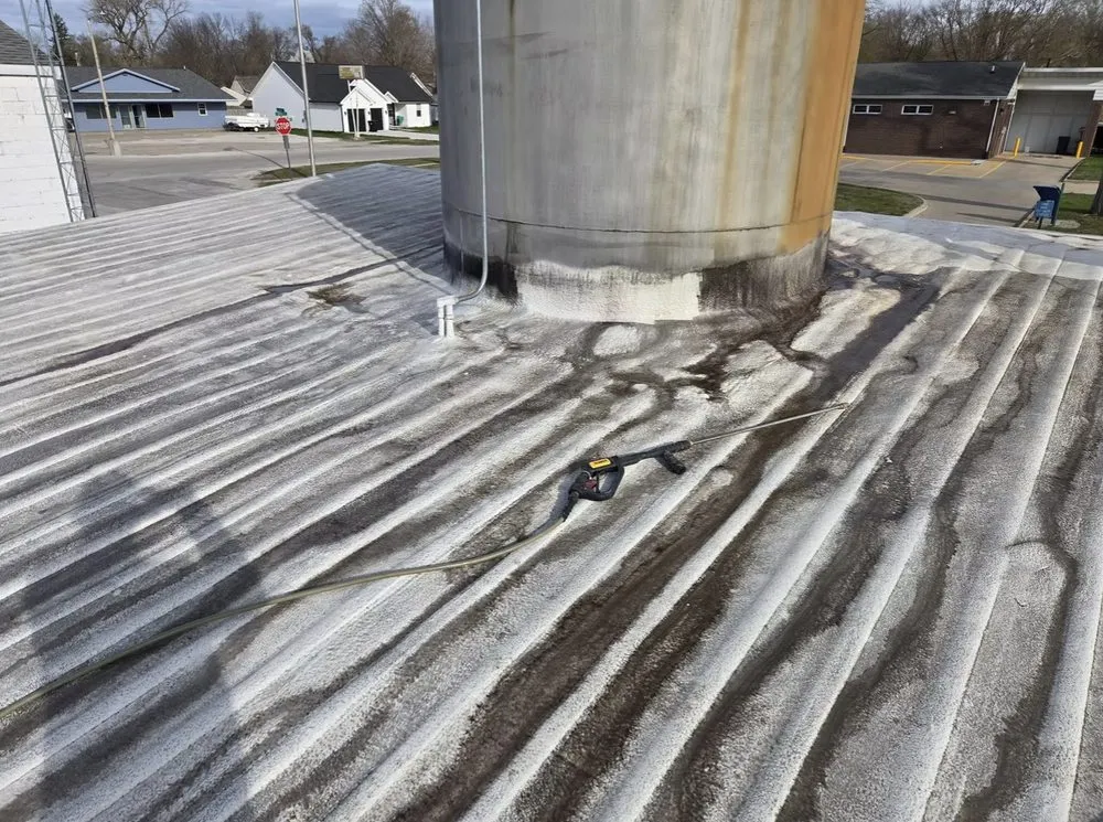 Slide of H&H Roofing