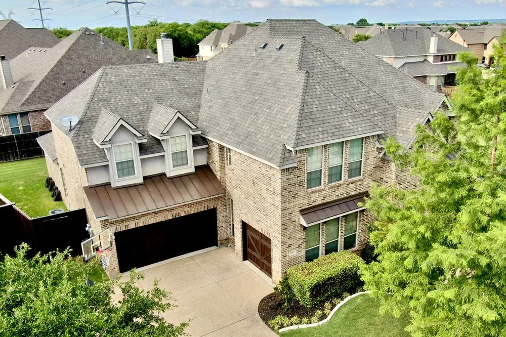 Slide of Hi-Def Exteriors