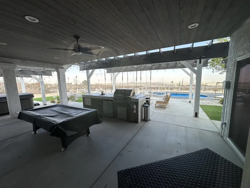 Slide of Hi Desert STR Pros