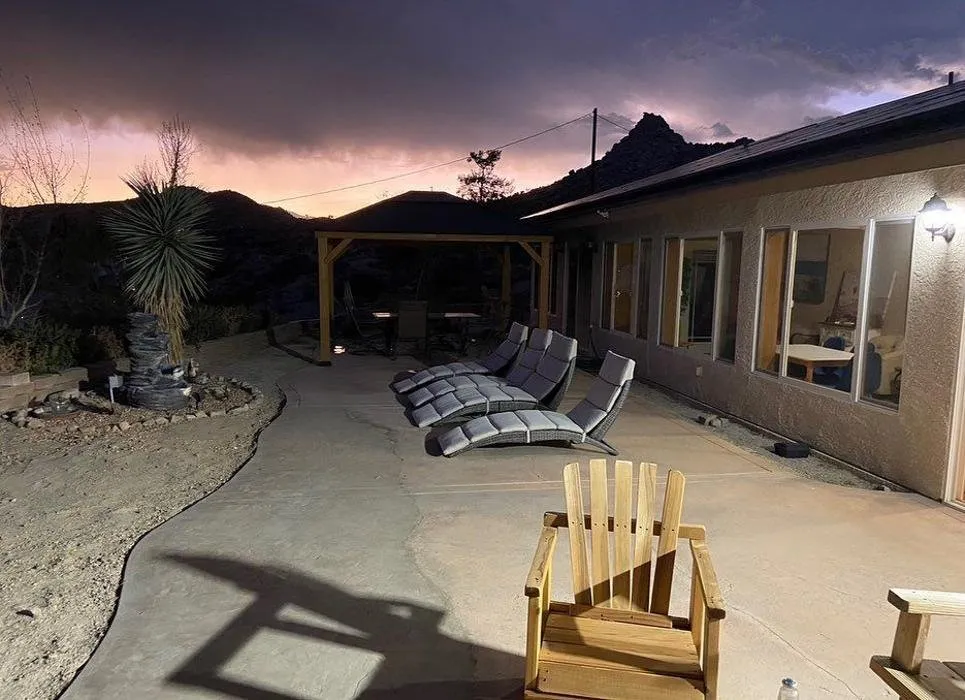 Slide of Hi Desert STR Pros