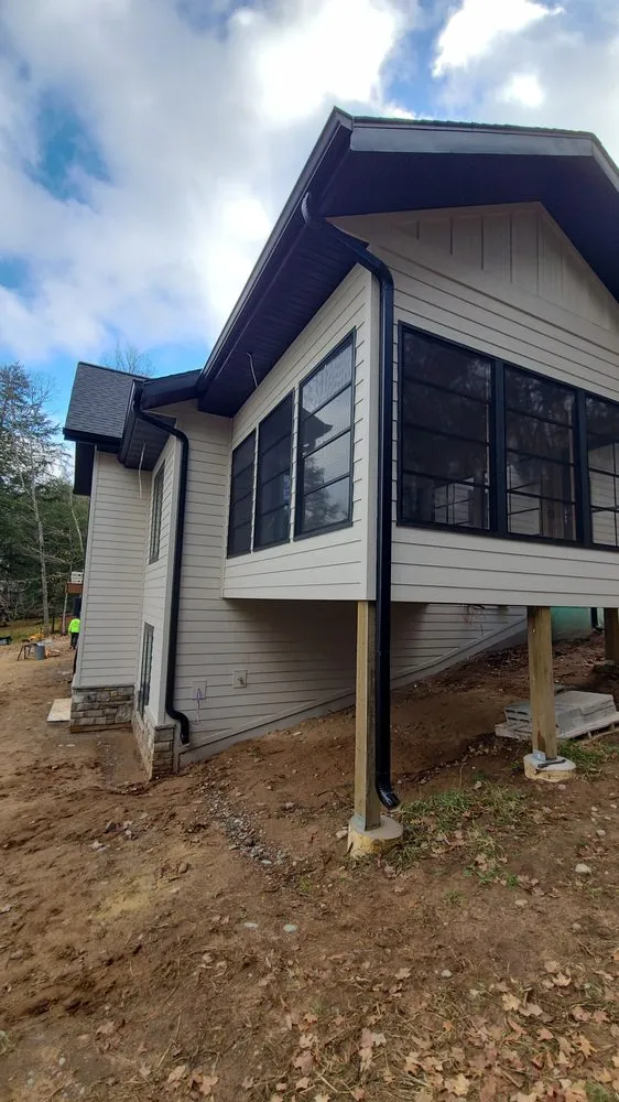 Slide of Hi-Flo Seamless Gutters