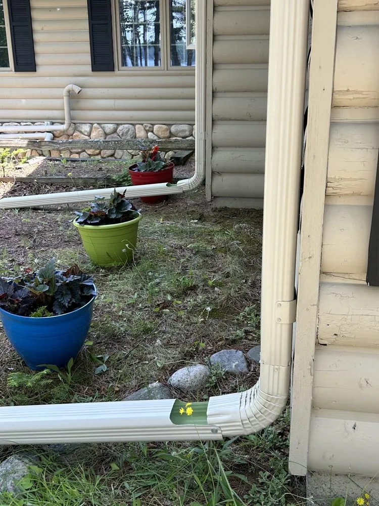 Slide of Hi-Flo Seamless Gutters