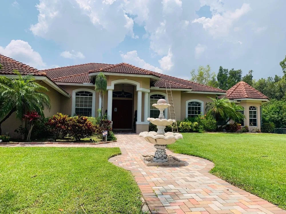 Slide of Hi Power Pressure Wash