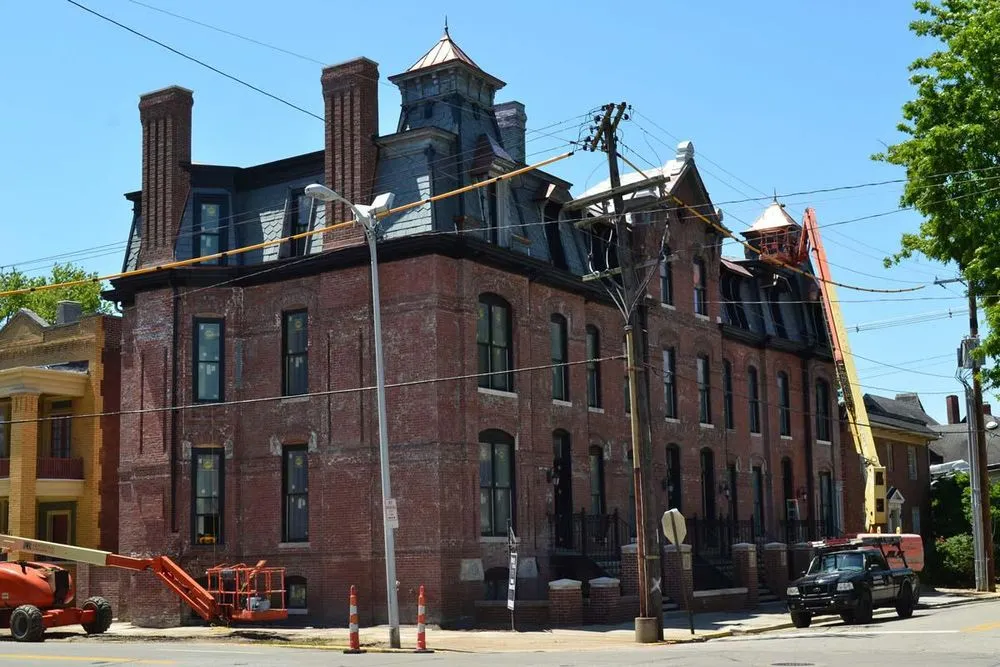 Slide of Hi-Tech Sheet Metal