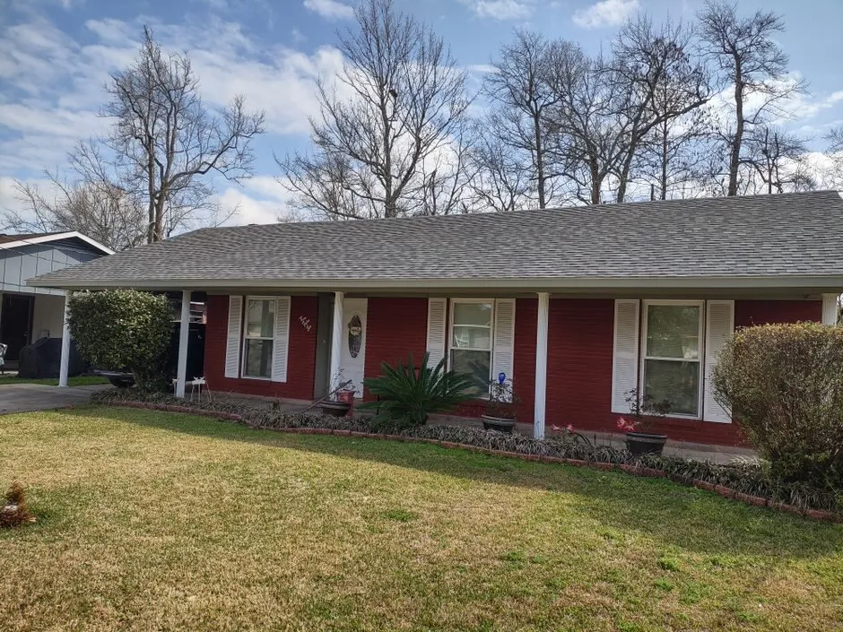 Slide of Hickman Roofing