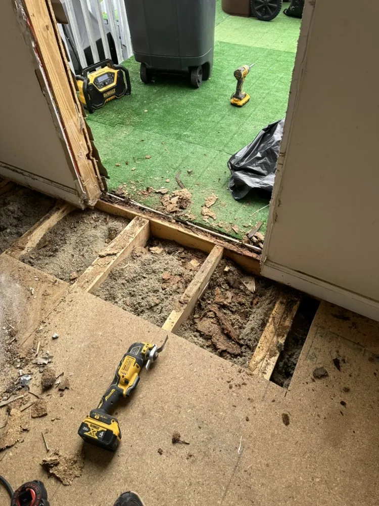 Slide of Hickmans construction