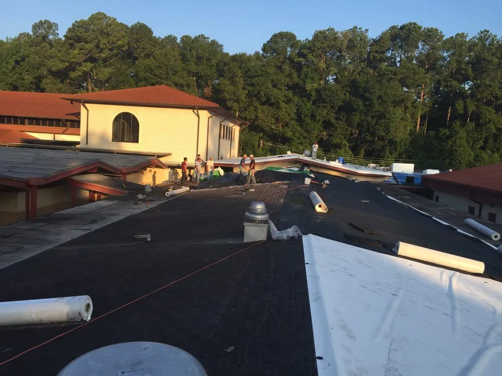 Emergency roof replacement for homes in Middle Brook, MO by Hickory Hill Roofing & Construction