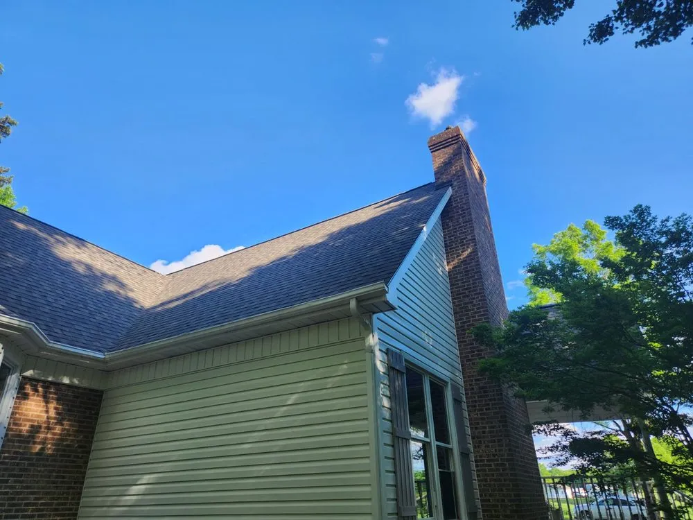 Slide of Hidalgos Construction