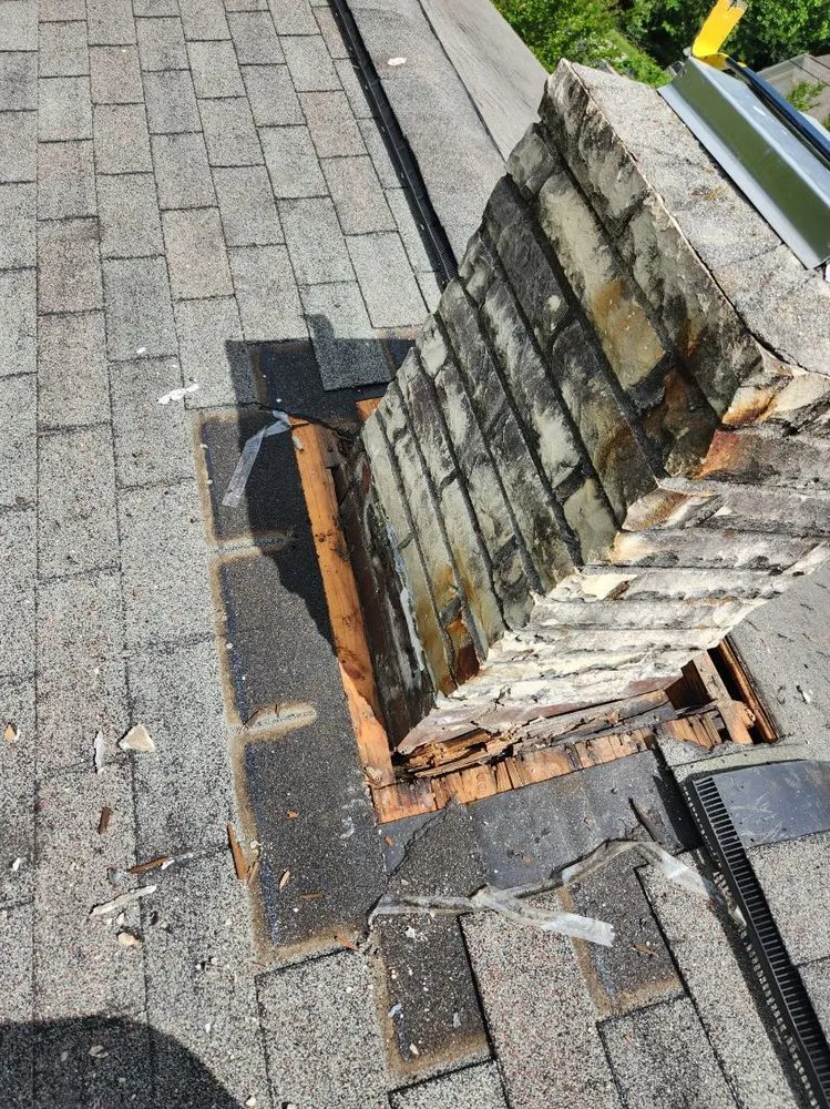 Slide of Hidalgos Construction