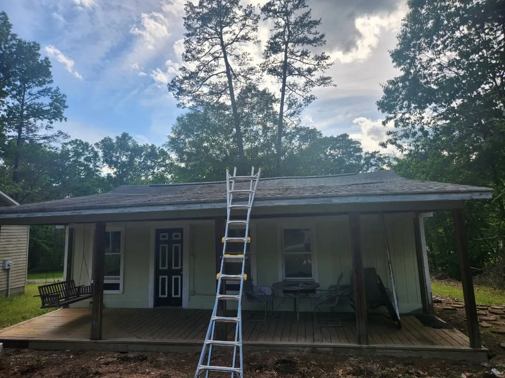 Slide of Hidalgos Construction