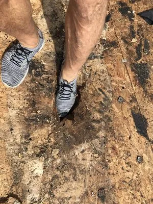 HIG Roofing & Waterproofing Logo