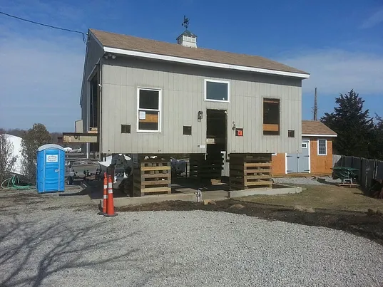 Slide of High Caliber Contracting