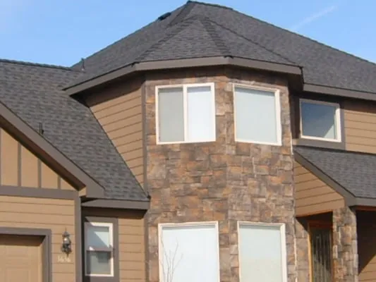 High Desert Contracting Logo